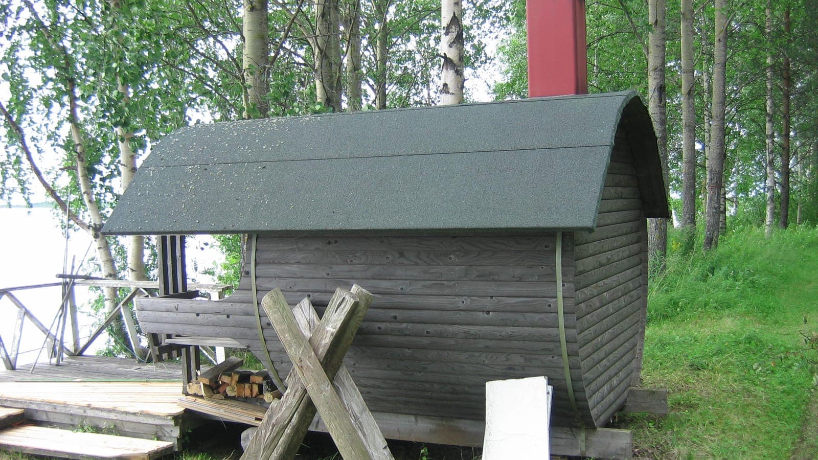 Sauna ogrodowa czy balia — co wybrać i ile to kosztuje w 2026?