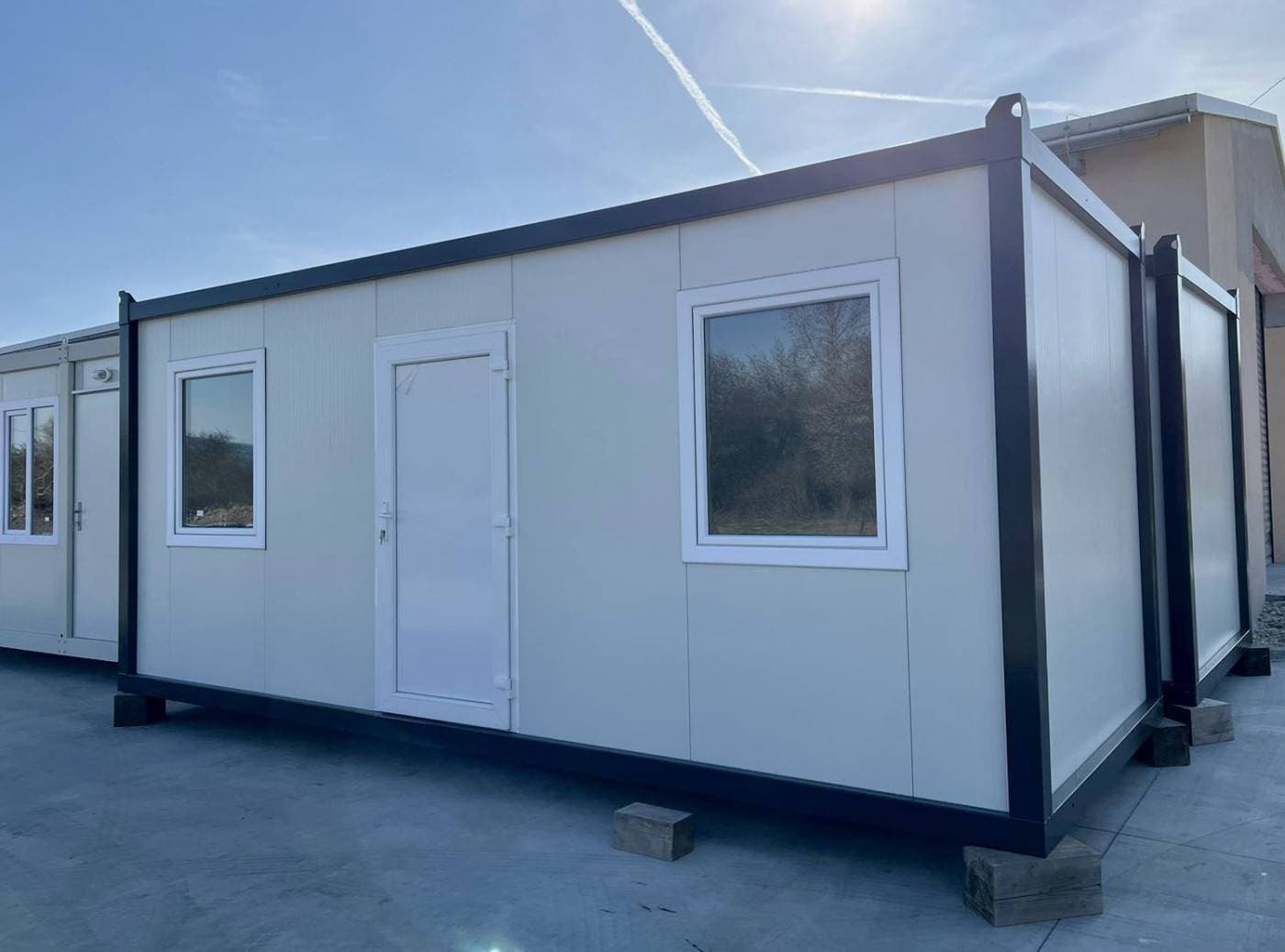 Kontener K01 600 × 240 cm — BAUGRUP s.r.o.