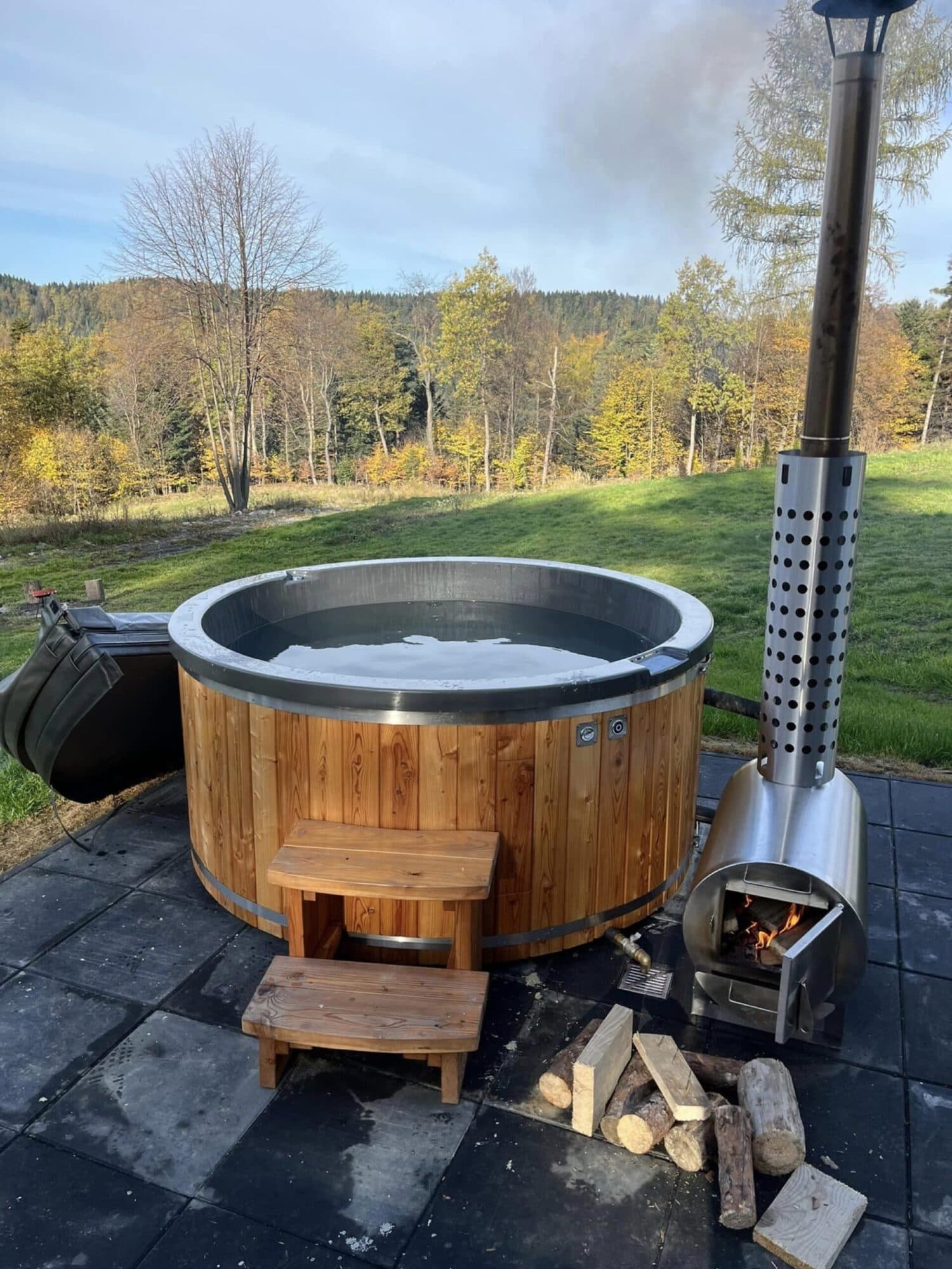 Carpathian Hot-Tubs (CARPATHIAN CZARNOPIŃSKI SP. K.) — dom modułowy