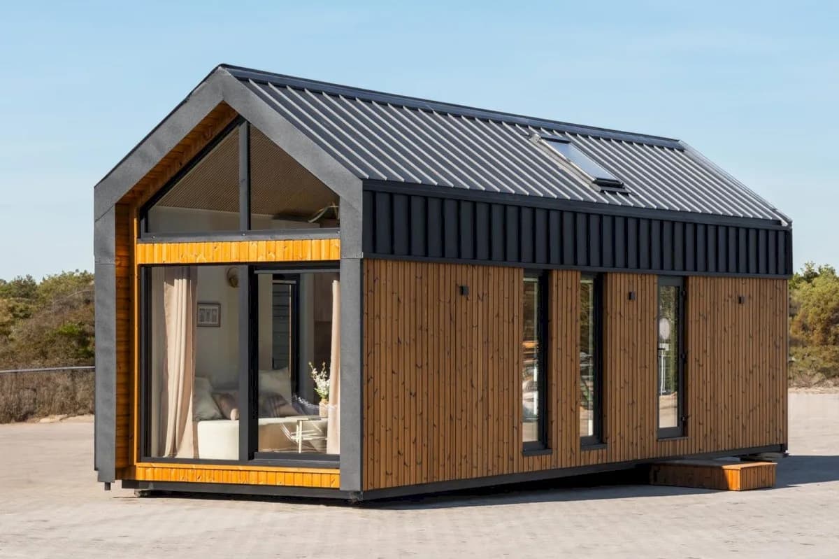 Dom modułowy Lukas — 10 × 3,5 m, dach dwuspadowy — Craft House — Vegas Solutions sp. z o.o.