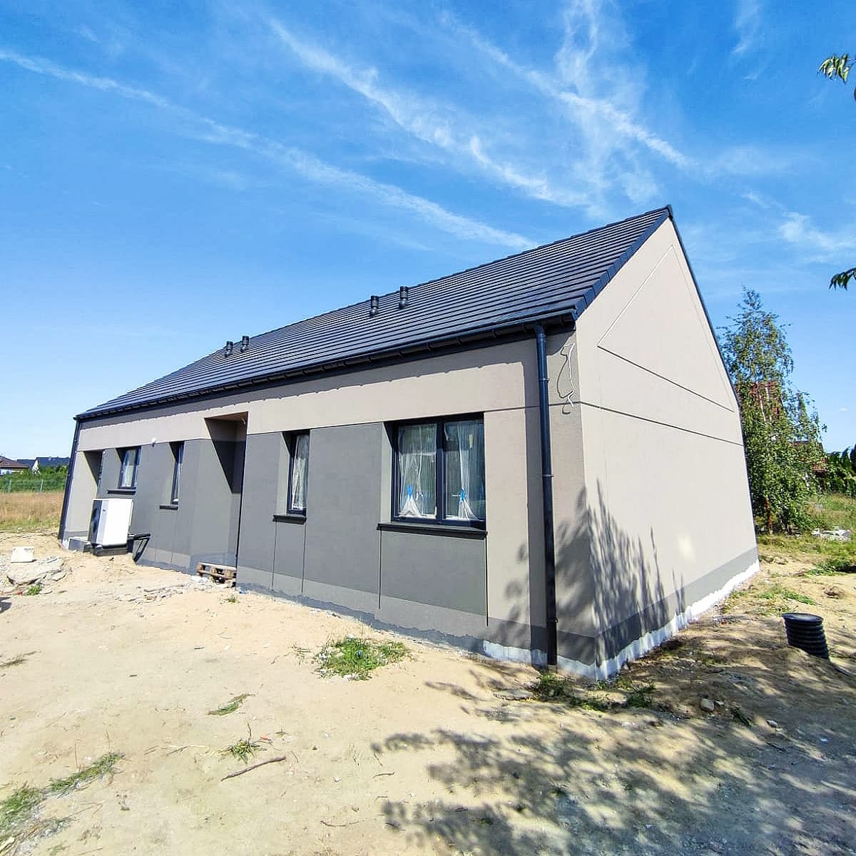 Dom z keramzytu Solida 101 S w Stanowicach — 101 m², DG House Wrocław