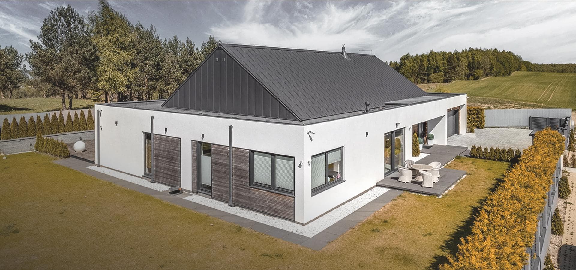 ECO 364 — dom parterowy z ponad 100-metrową częścią dzienną, 364 m² — Ecologiq