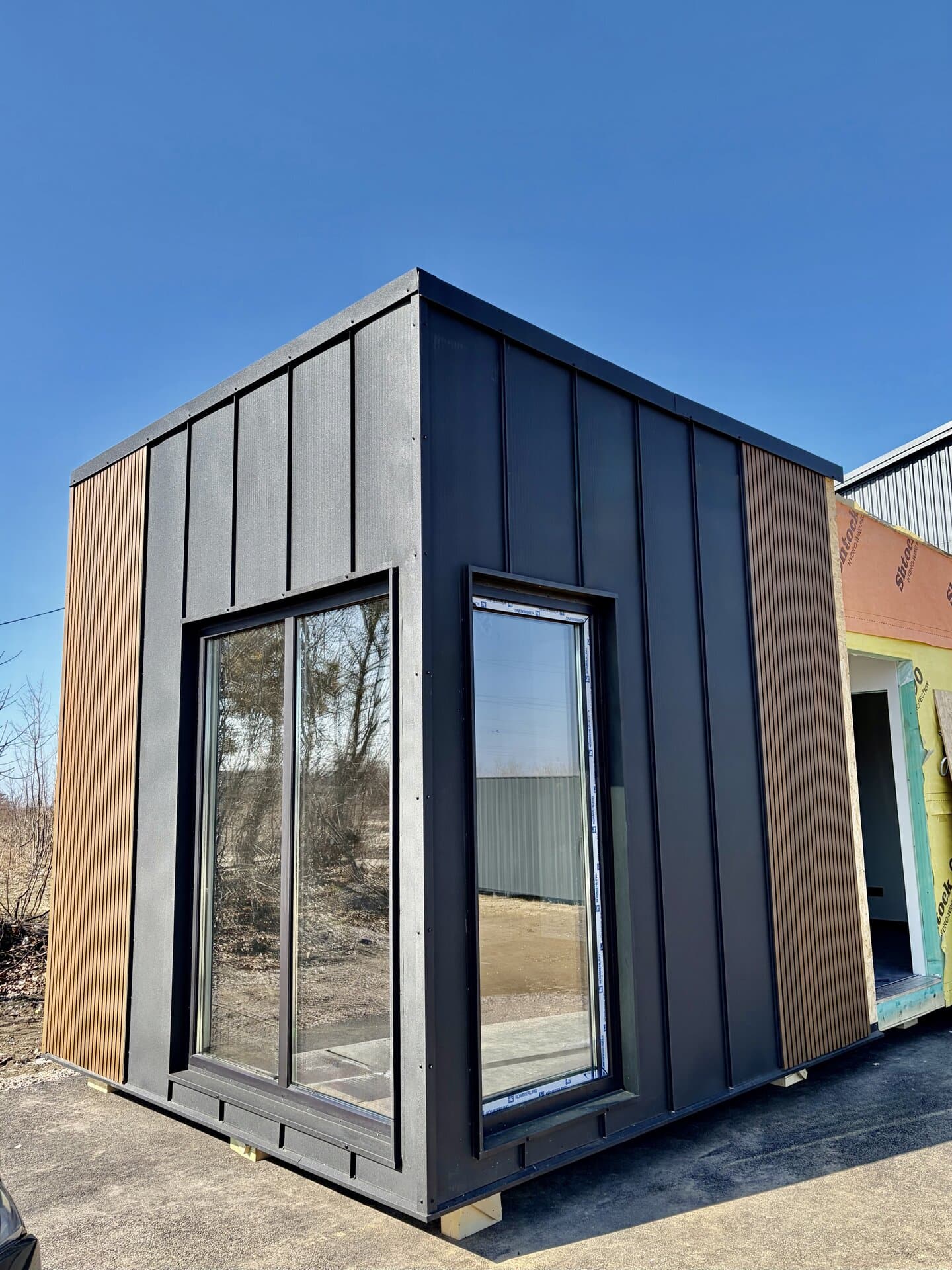 Biuro modułowe 50 m² — HARNEST HOUSE