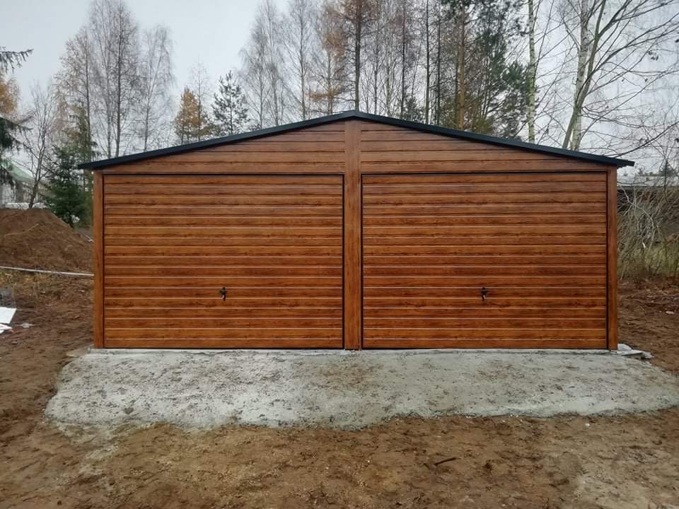 Garaż blaszany dwustanowiskowy 6 × 5,8 m — drewnopodobny — IGOPOL Garaże Blaszane — Paweł Jarząbski