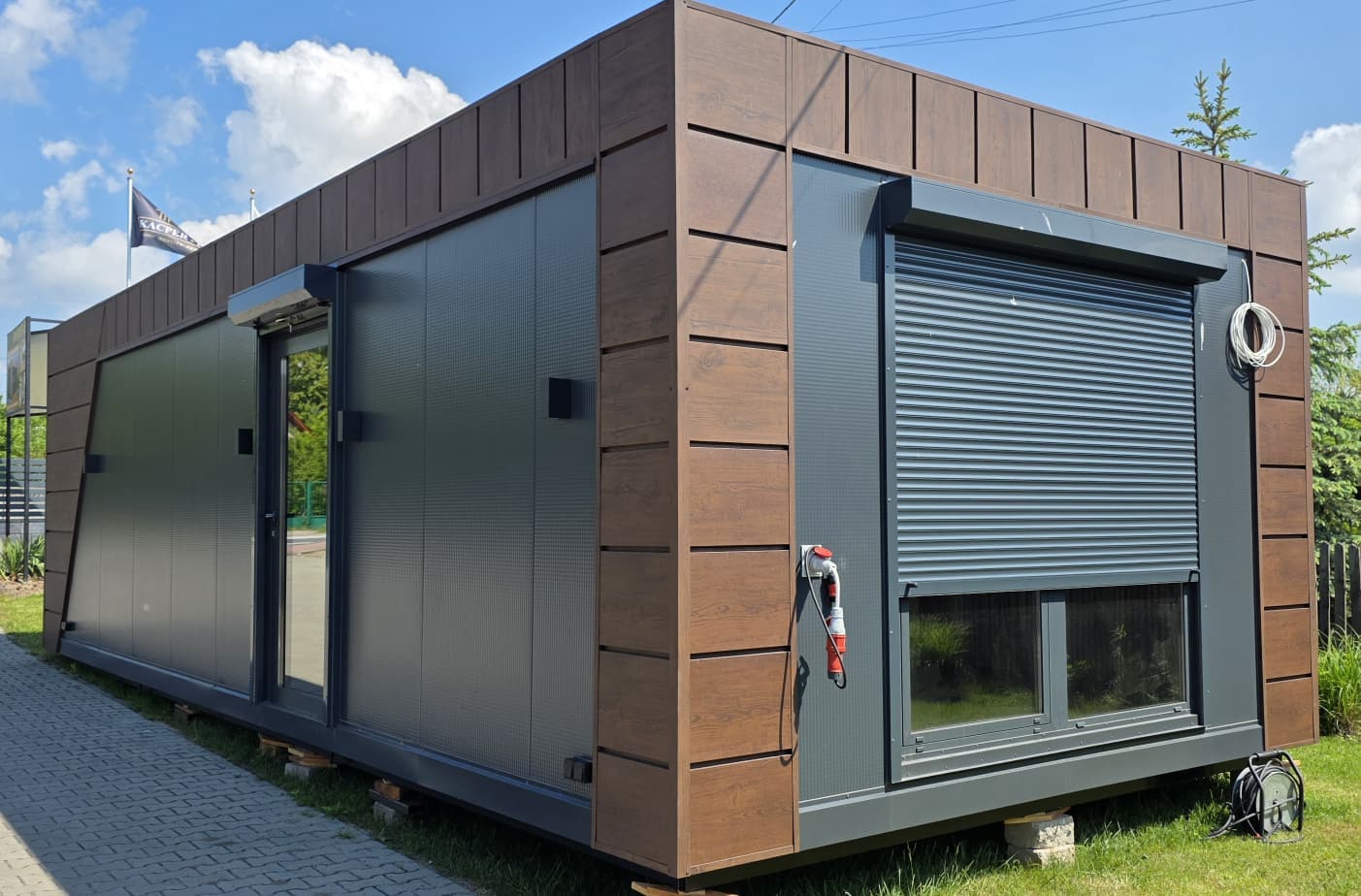 Pawilon mieszkalny całoroczny — 10 × 4 m — KACPER-POL