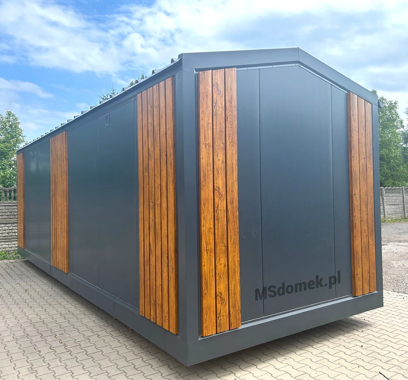Domek całoroczny 27 m² z dachem dwuspadowym — model domu
