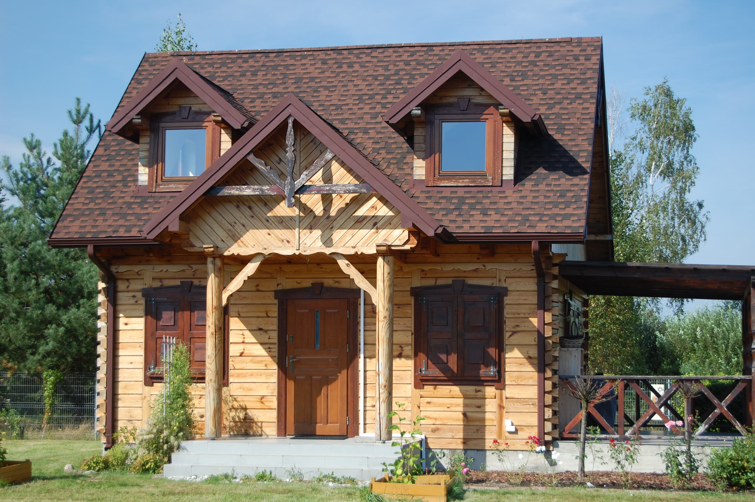 Dom z bali NATURTECH 95 z poddaszem — 74,6 m² — Naturtech Krzysztof Turlejski