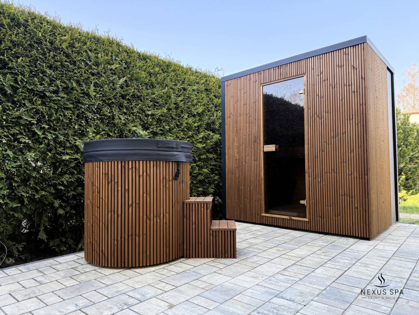 Sauna ogrodowa Intima M — 150 × 210 cm — Nexus Spa Sauna & Balia Ogrodowa