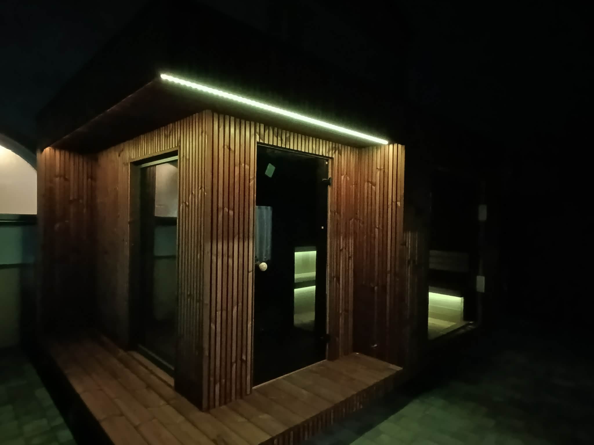Sauna ogrodowa LUX z prysznicem — 480 × 320 cm — Sauny Garden — F.U. Łukasz Ryszka