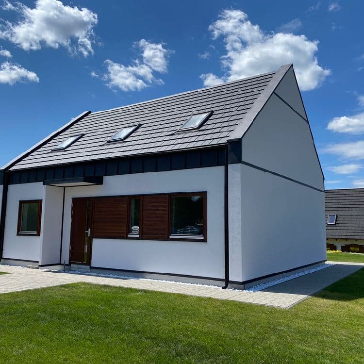 Dom prefabrykowany Sendom Smart — z poddaszem użytkowym, 111,57 m² (wariant Comfort) — SENDOM Domy Drewniane Sp. z o.o. Sp.k.