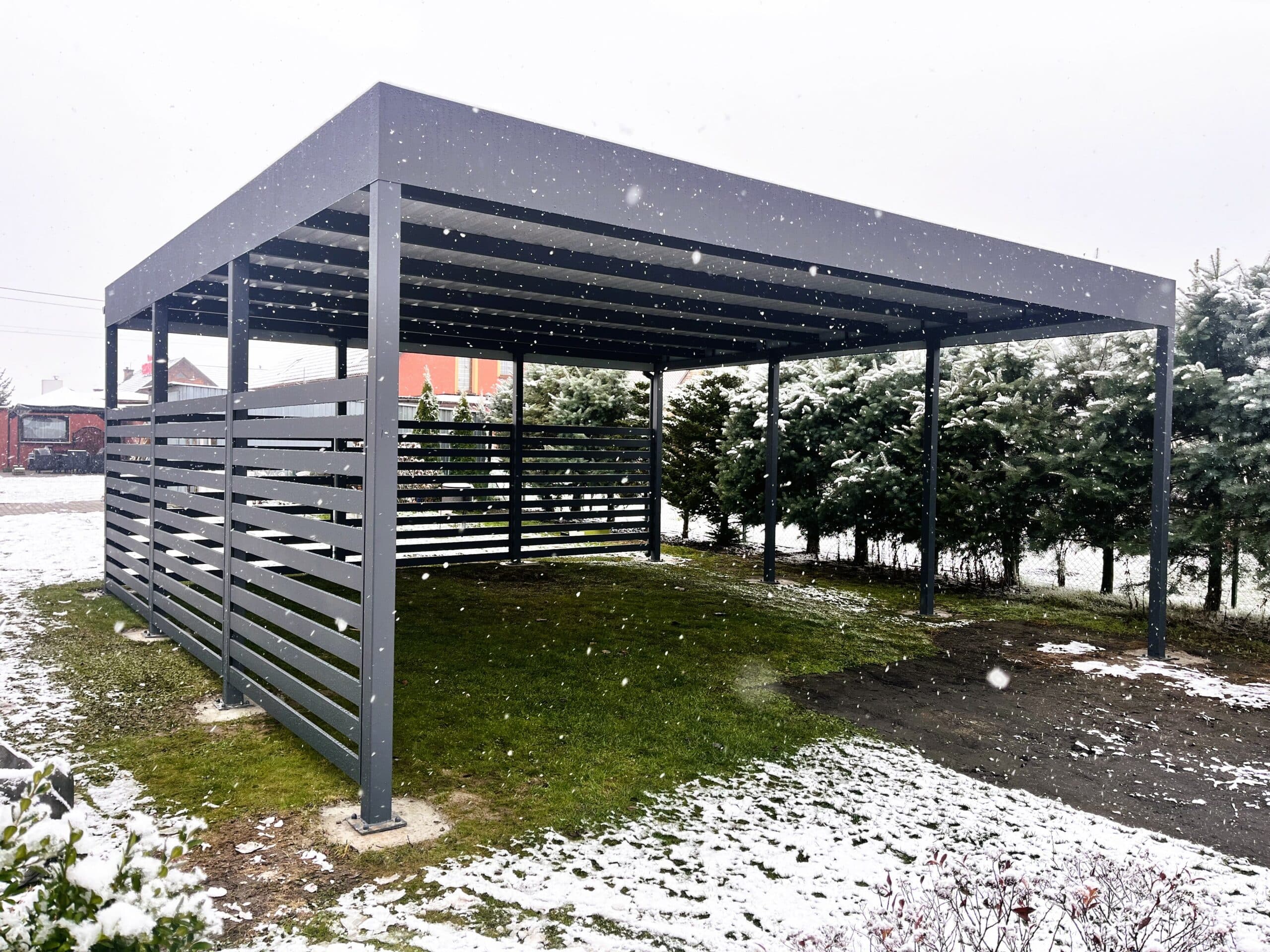 Wiata garażowa 7 × 7 m z zabudową dwóch ścian — T-SPARK Kacper Tokarczyk