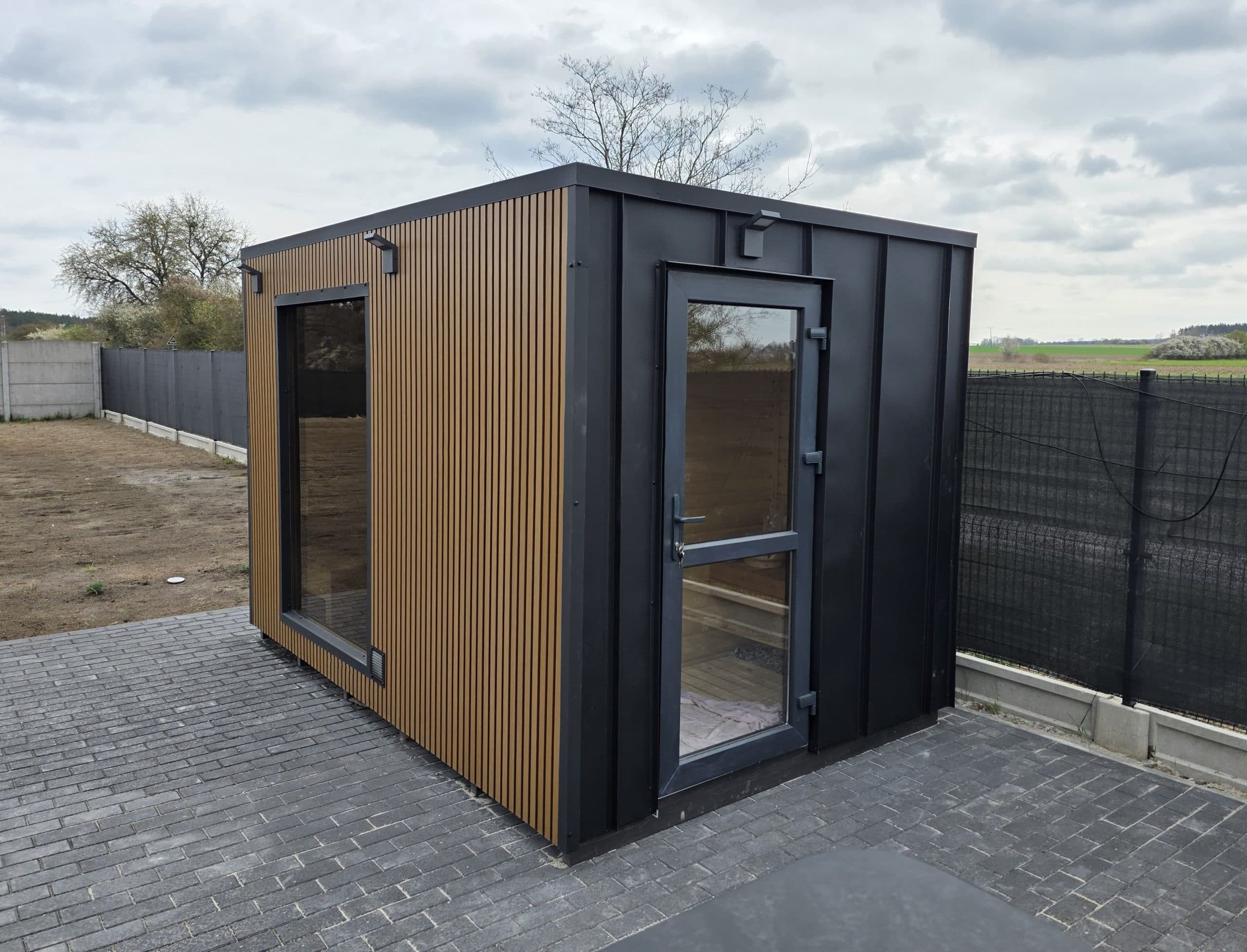 Sauna ogrodowa Skandia 330 × 230 cm — Talvi (Lift Pack s.c.)