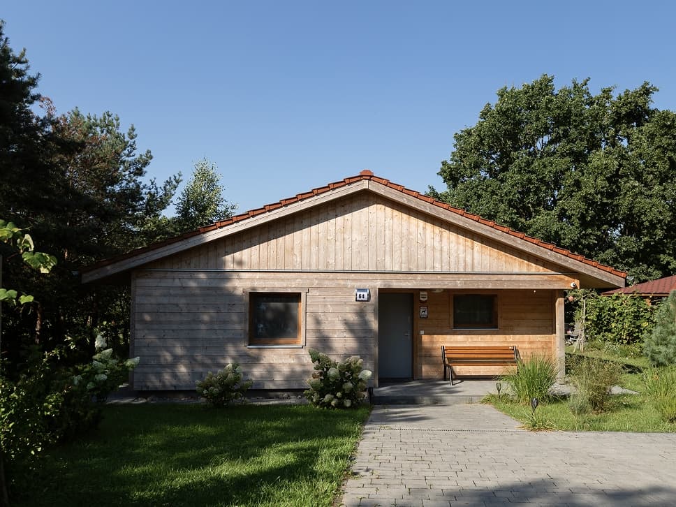 Dom z drewna księżycowego 80 m² nad jeziorem — Treetop sp. z o.o. sp.k.